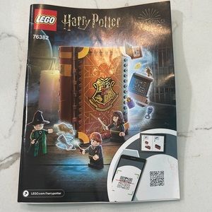 LEGO Harry Potter Transfiguration Class 76382 used w/ all pieces
